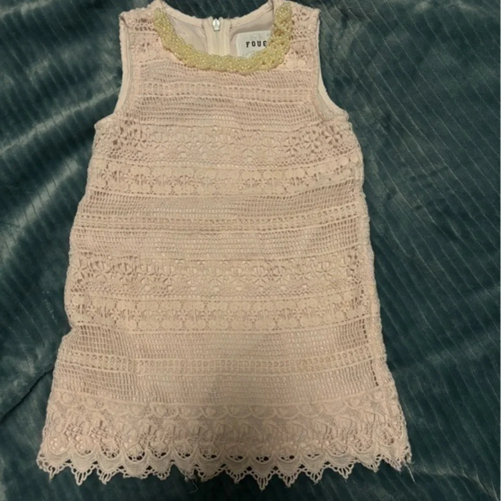 FOUGER USA lace beaded collar top